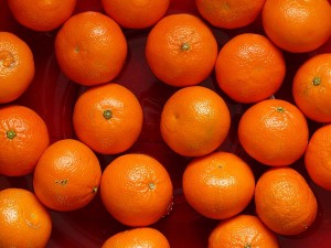 Már 200 forintért meg lehet vásárolni a mandarin kilóját vidéken