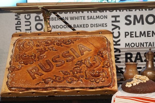 Az orosz-ukrán élelmiszerharc tovább súlyosodik: egyre több terméket nem hozhatnak be a másik országból