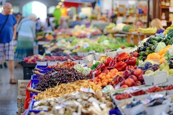 Az is áremelő tényező, ha az adott zöldséget-gyümölcsöt nem akkor vásárolnánk amikor annak szabadföldi szezonja van