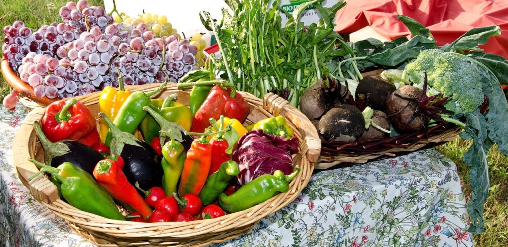 Nagy bajban vannak a török zöldségexportőrök, mert rohamosan veszítenek értékükből az ukrán-orosz háború miatt veszteglő török zöldségszállítmányok