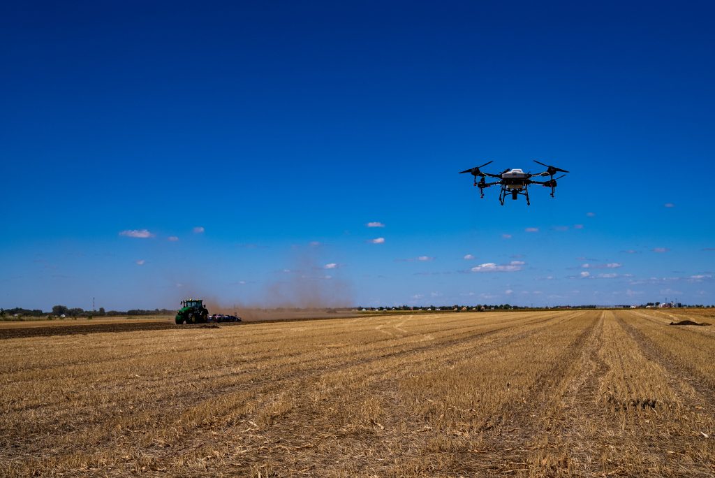 Komoly áttörés jöhet 2023-tól a drónok mezőgazdasági alkalmazásában, mivel elhárulhatnak az akadályok szántóföldi növényvédelmi felhasználásuk elől - Fotó: KITE Zrt. Extrém Talajtani Tábor 2022, Nádudvar