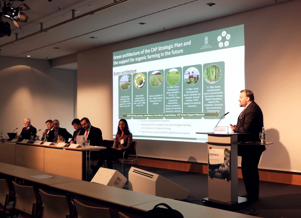 A Közös Agrárpolitika biogazdálkodás témájára vonatkozó részei is a magyar szervezésű szekció részei voltak a BIOFACH konferencián