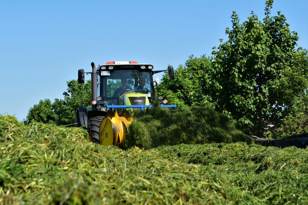 Az Agrár Széchenyi Kártya Konstrukciók kibővítéséről döntött a kormány: új lehetőségekkel és több pénzzel számolhatnak a gazdák